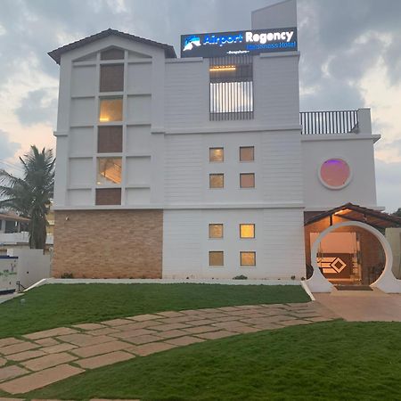 Airport Regency Hotell Devanahalli Exteriör bild