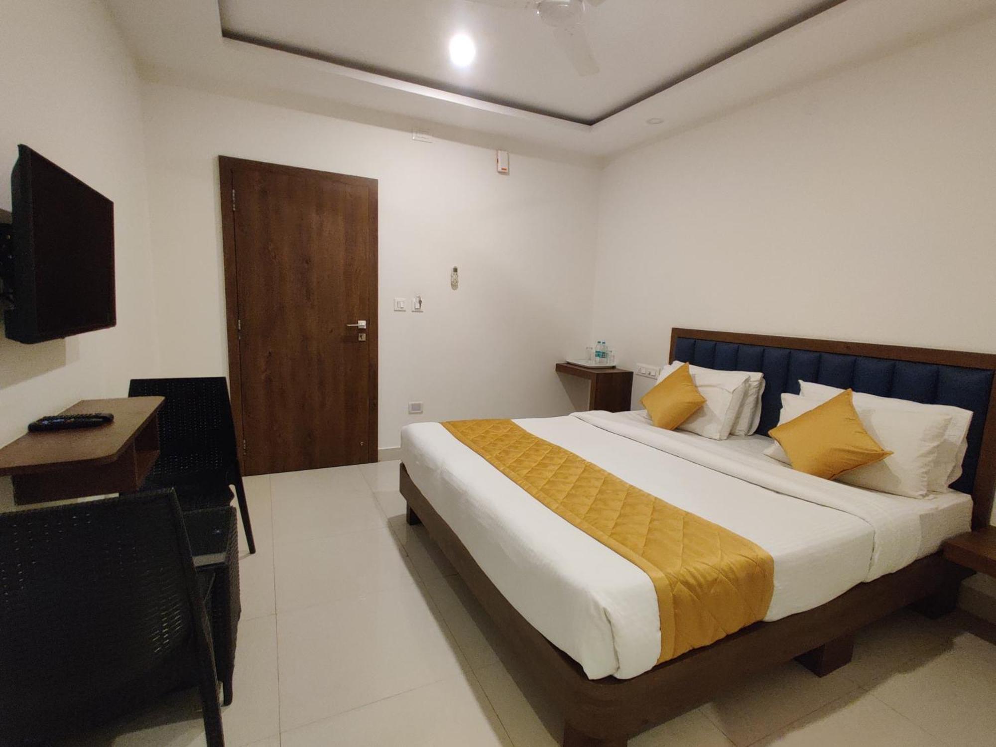 Airport Regency Hotell Devanahalli Exteriör bild